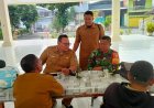 Babinsa Rungkut Perkuat Komsos Bersama Aparatur Kelurahan, Bahas Keamanan Wilayah Penjaringansari